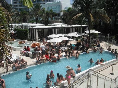 Arcadia Pool Party Picture Of Fontainebleau Miami Beach Miami Beach