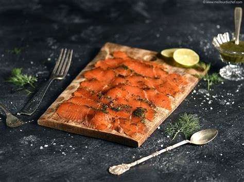 Saumon Gravlax sauce à l aneth La recette avec photos Meilleur du Chef Smoked Food Recipes