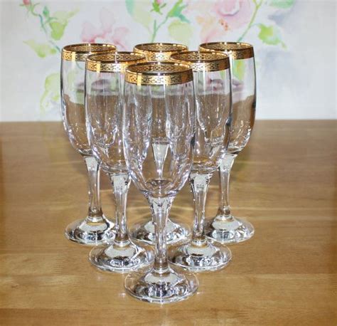 Gorgeous Set Of 6 Vintage Classique Gold Encrusted Rim Fluted Champagne Glasses By