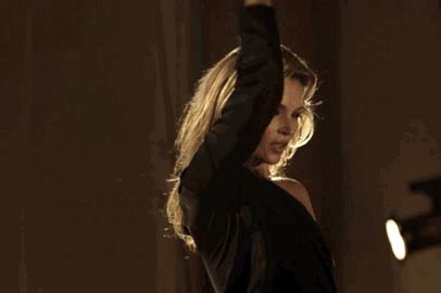 GIF Guide Sexy Dance Lessons From Kate Moss The Cut