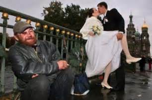 russian trend sees wedding photographs photoshopped into happy couple s disturbing scenes