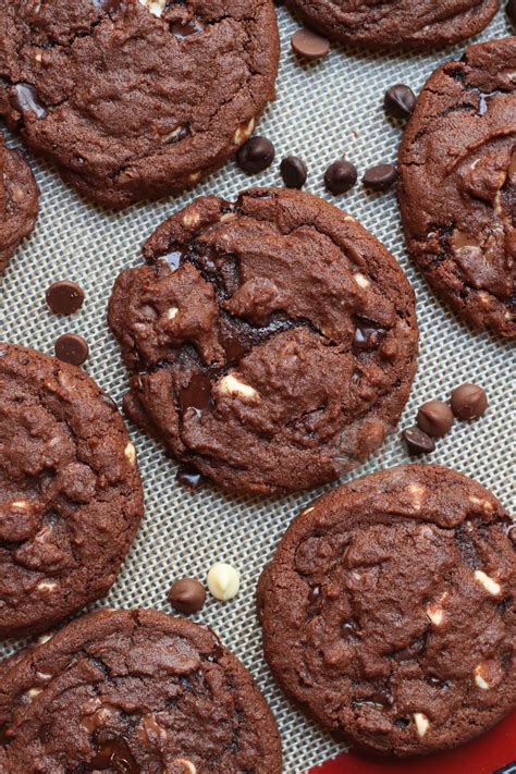 It produces a rich and chewy cookie with beautifully crisp edges. Triple Chocolate Chip Cookies! - Jane's Patisserie