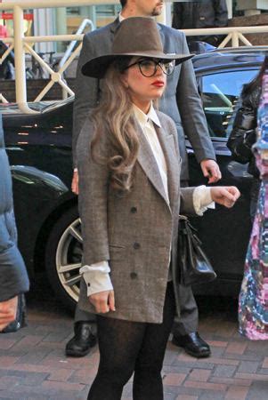 Michaeljacksonhouse heute habe ich ein denkwürdiges haus eines königs geteilt. Lady Gaga ¿busca restaurar casa de Michael Jackson? | Haus ...