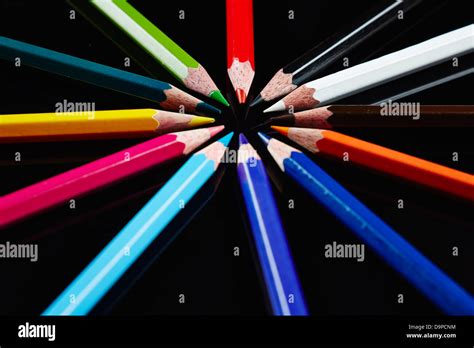 Colored Pencils In Circle Hi Res Stock Photography And Images Alamy