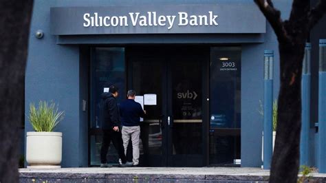 Silicon Valley Bank Collapse Heres What It Means For Tech