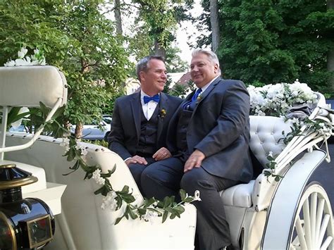 New Jersey Minister Performs Lgbt Marriage Ceremonies Mitch The Minister