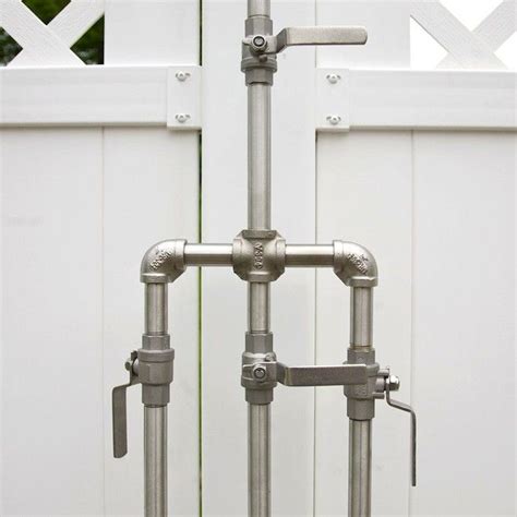 High Low Rugged Outdoor Shower Remodelista Outdoor Shower Fixtures Shower Plumbing