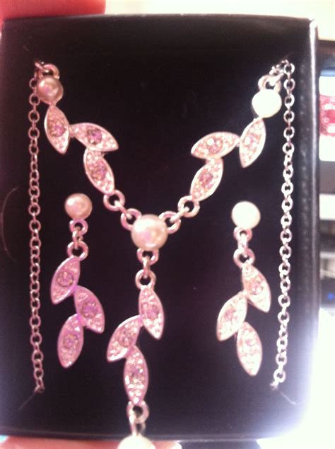 Www.youravon.com/sondramerrill | Jewelry, Necklace, Fashion