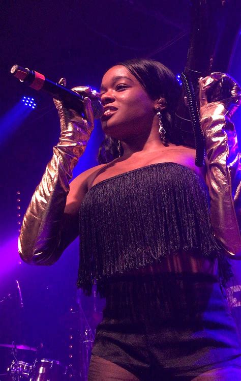 As If Azealia Banks Wasnt Crazy Enough She Goes Completely Bald Bgol Community