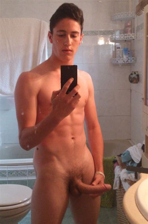 Photo Who Are Your Favorite Big Dick Twinks Page 2 Lpsg