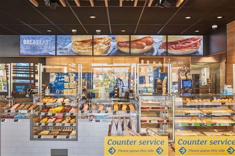 Greggs Opens New Bakery In Reading First Look Inside Berkshire Live