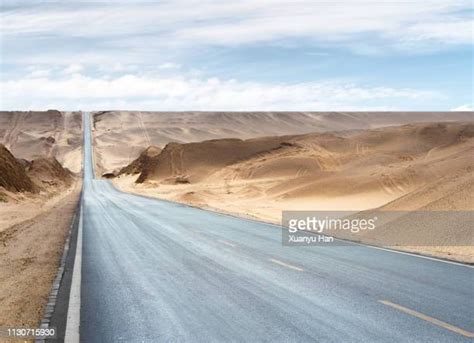 Long Desert Highway Photos And Premium High Res Pictures Getty Images