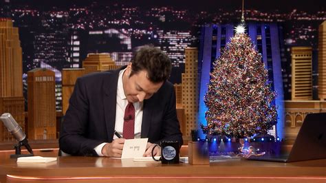 Watch The Tonight Show Starring Jimmy Fallon Highlight Thank You Notes Family Holiday Photos