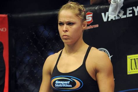 Former ufc women's bantamweight champion and current one championship executive makes her pick for the goat of women's mma. UFC women's bantamweight champion Ronda Rousey expects to be done fighting in two years ...