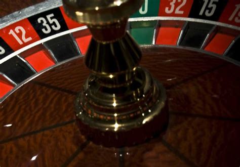 Blackjack, slots, and video poker all have great odds, while specialty games are just a lot of fun to play. How To Win Big Money On Roulette - Casino Games & Real Money
