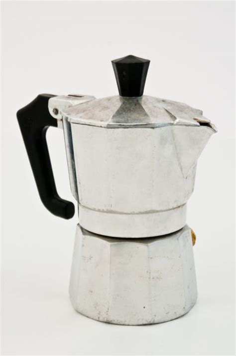 มาทำความรู้จักเครื่องชงกาแฟแต่ละประเภทและข้อดีที่ปฏิเสธไม่ได้! | Aroma ...