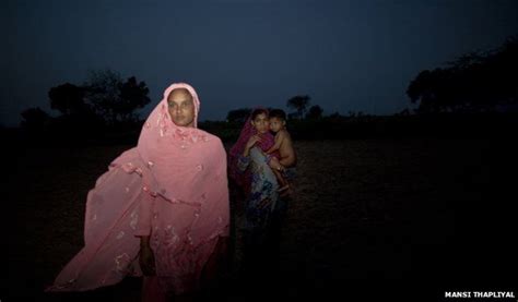 Indias Long Dark And Dangerous Walk To The Toilet Bbc News