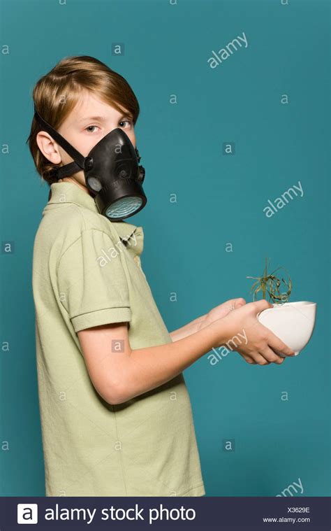 Wearing Gas Mask Stock Photos And Wearing Gas Mask Stock Images Alamy