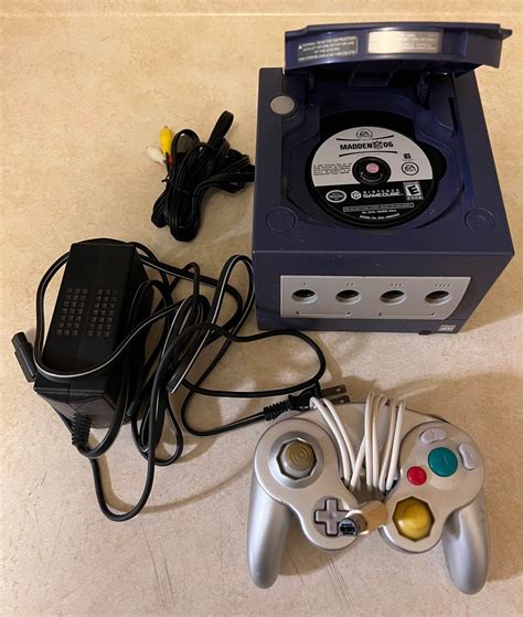 Oakland Mall Nintendo Gamecube In Indigo W Harvest Moon