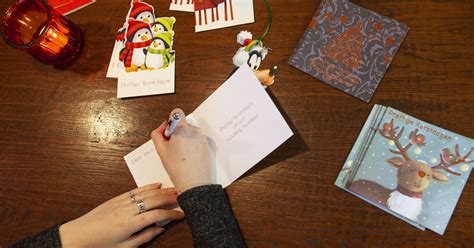 meer dan de helft van de nederlanders verstuurt dit jaar kerstkaarten hart van nederland