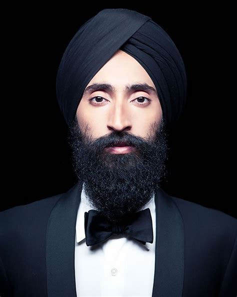 15 Photos That Beautifully Depict How Sikhs Take Pride In Their Turbans