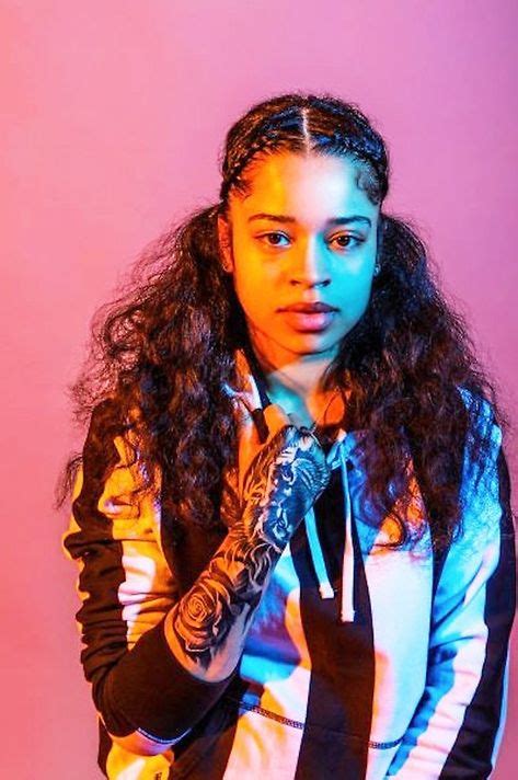 Pin By Tyshawn Mollineau On Ella Mai Music Photoshoot Curly Hair