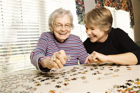 Hobbies And Activities For Seniors With Dementia