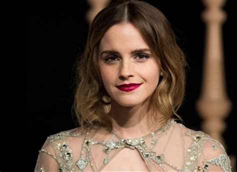Emma Watson Hits Back Says A Revealing Photo Does Not Undermine Feminism