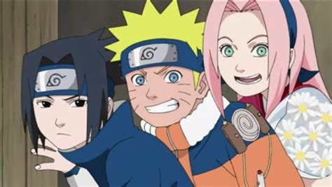 Sasuke Naruto And Sakura Spying On Kakashi Kid Kakashi Naruto Run