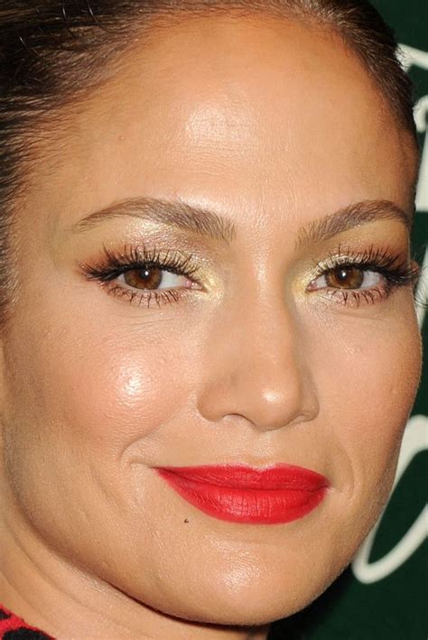 Close Up Of Jennifer Lopez At The 2014 Variety Power Of Women Event
