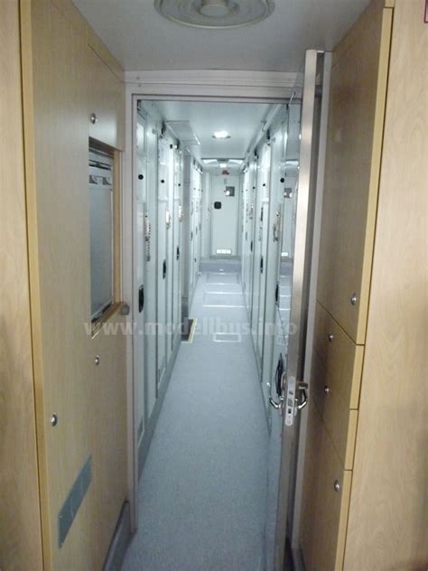 Flüchtige, zeugenumsiedlung, richterlichen schutz, beschlagnahmung, gefangenentransporte. Modellbus.info Aktuelles über kleine und große Omnibusse