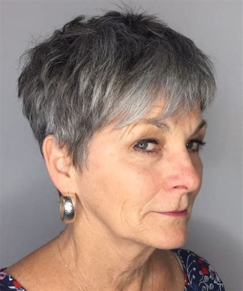 30 Pixie Cuts For Women Over 60 With Short Hair In 2020 2021 Page