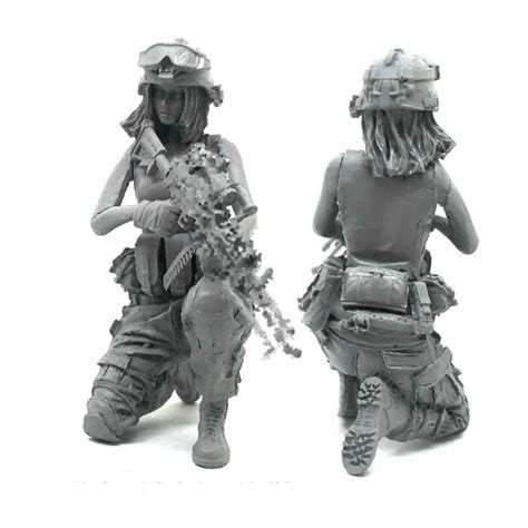 Unpainted 135 Resin Figure Seals Female Modern Soldier Model Garage