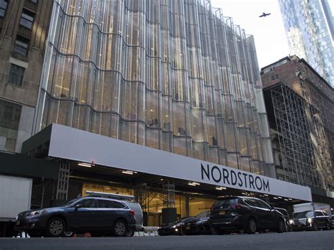Nordstrom Bets On A Big NYC Store As Other Retailers Close Across U.S ...