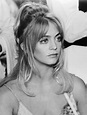 Goldie Hawn in Shampoo 1975 | Goldie hawn young, Goldie hawn hair ...