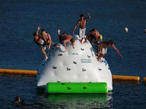 Aquapark Parc Aquatique à Biscarrosse Lac Equipements And Loisirs