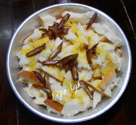 Puding roti tawar enak dan lembut di mulut. PUDING ROTI KURMA | Fiza's Cooking