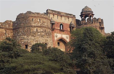 Historical Places In Delhi Must Visit For Everyone 2022