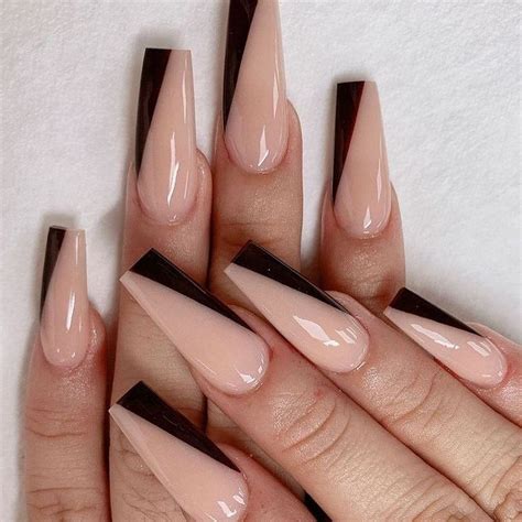 Uñas Cuadradas 40 Ideas Para La Tendencia Manicura Con Uña De Forma