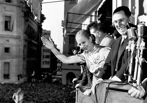 María eva duarte de perón, evita, despertó intensas pasiones, favorables y desfavorables. Juan & Eva Perón