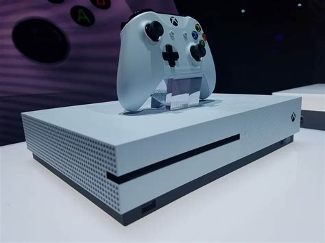 Console Specs Compared Ps4 Pro Ps4 Slim Xbox One S And