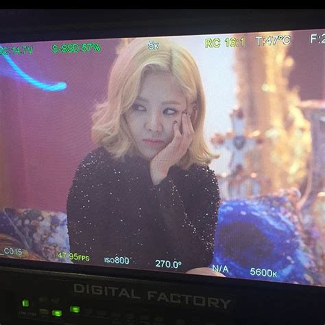 Check Out Hyoyeon S Bts Clip And Picture From Snsd S Lion Heart Mv Wonderful Generation