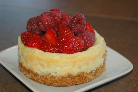 Below you will find a quick recipe for mini cheesecake. How To Make Mini Cheesecakes Step By Step Guide | Mini ...