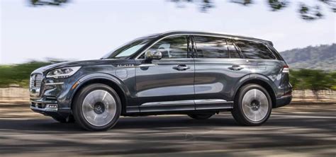 The Best Hybrid Suvs With Third Row Seating In 2022