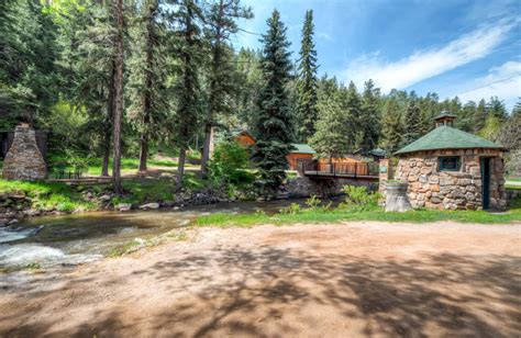 Guests praise the comfy beds. Colorado Bear Creek Cabins (Evergreen, CO) - Resort ...