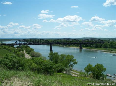 Picture Of Northern Pacific Railroad Bnsf Bridge Over Missouri River