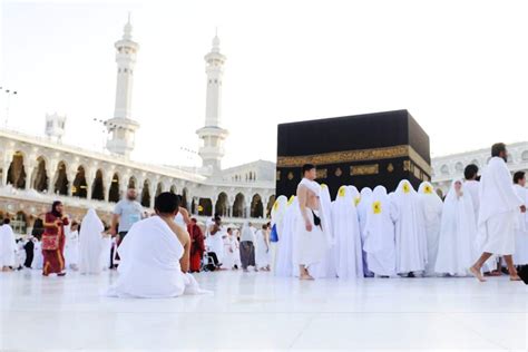 48m Foreign Pilgrims Performed Umrah This Year Arabian Business