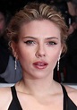 File:Goldene Kamera 2012 - Scarlett Johansson 3 (cropped).JPG ...