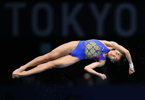 Diving Chinas Quan Advances To Womens 10m Platform Finals In First