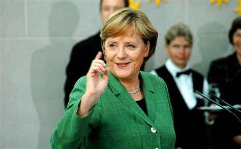 Angela Merkel Steckbrief And Bilder